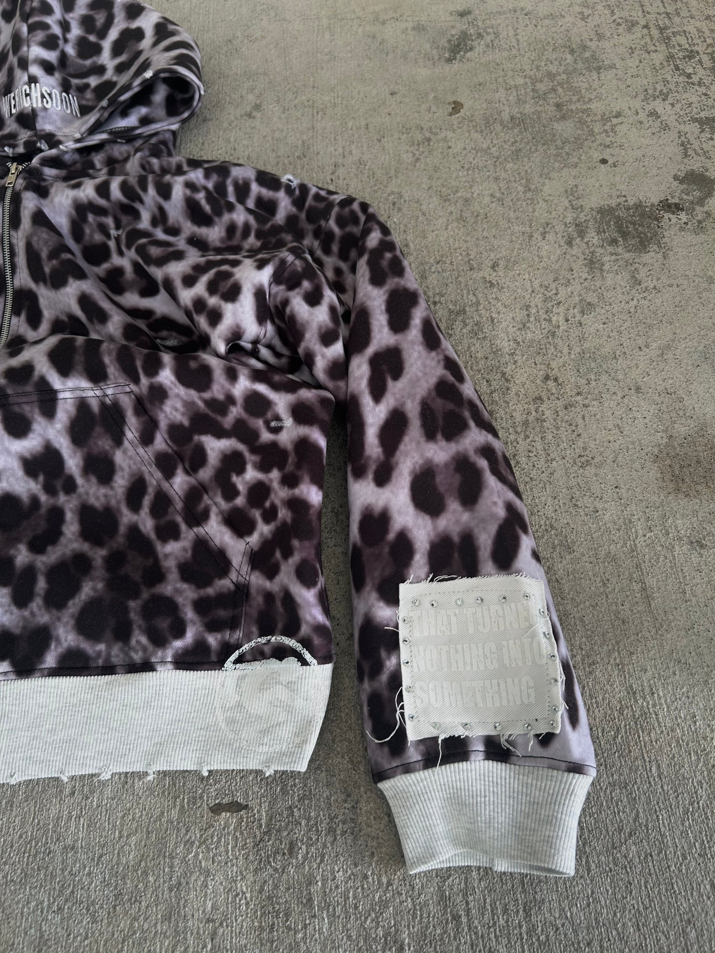 Leopard Pattern Zipup